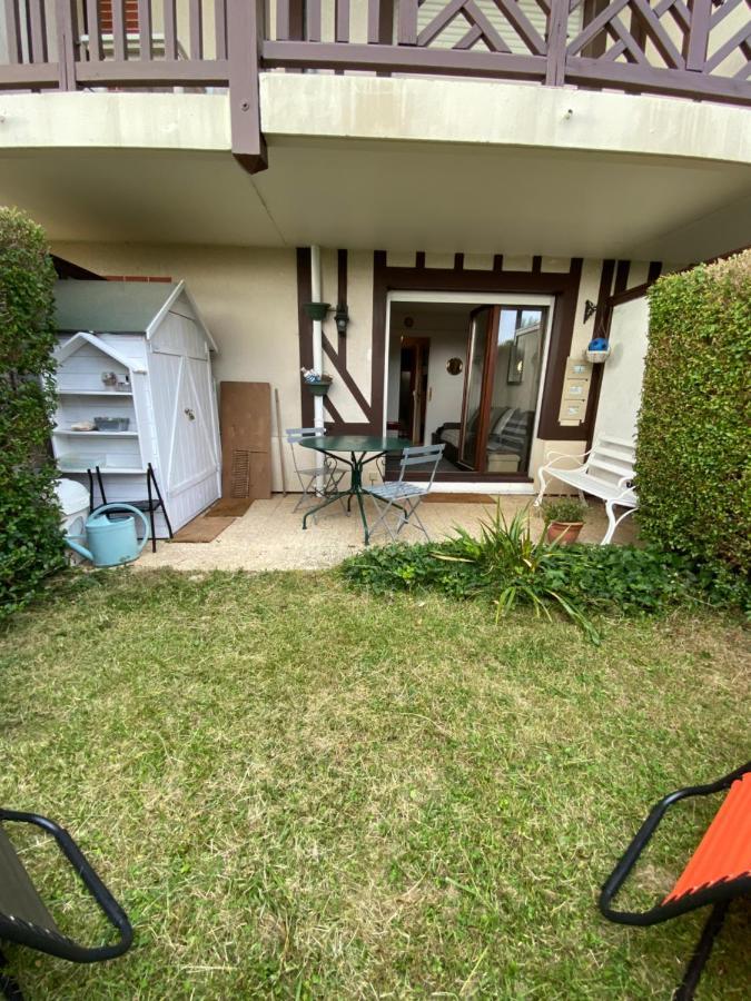 Studio En Rez De Jardin -"Le Petit Nid" A Trouville 외부 사진